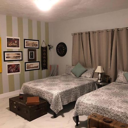 Spacious And Comfy Suite Near Mia 2 Queen Beds Miami Exterior photo